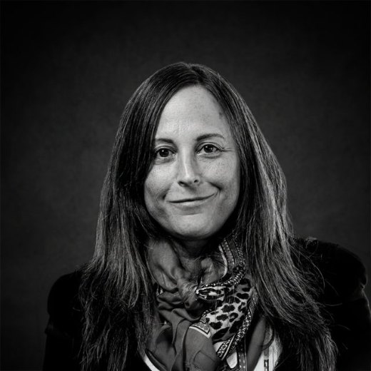 Andrea Barrientos, Gerente Comercial