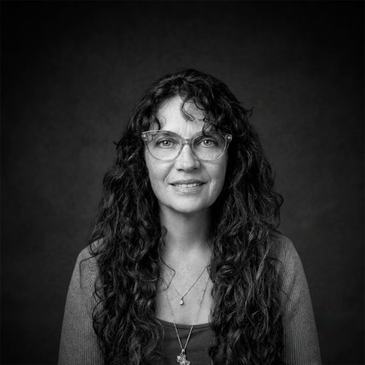 Antonieta Lanas, Directora de Medios Off